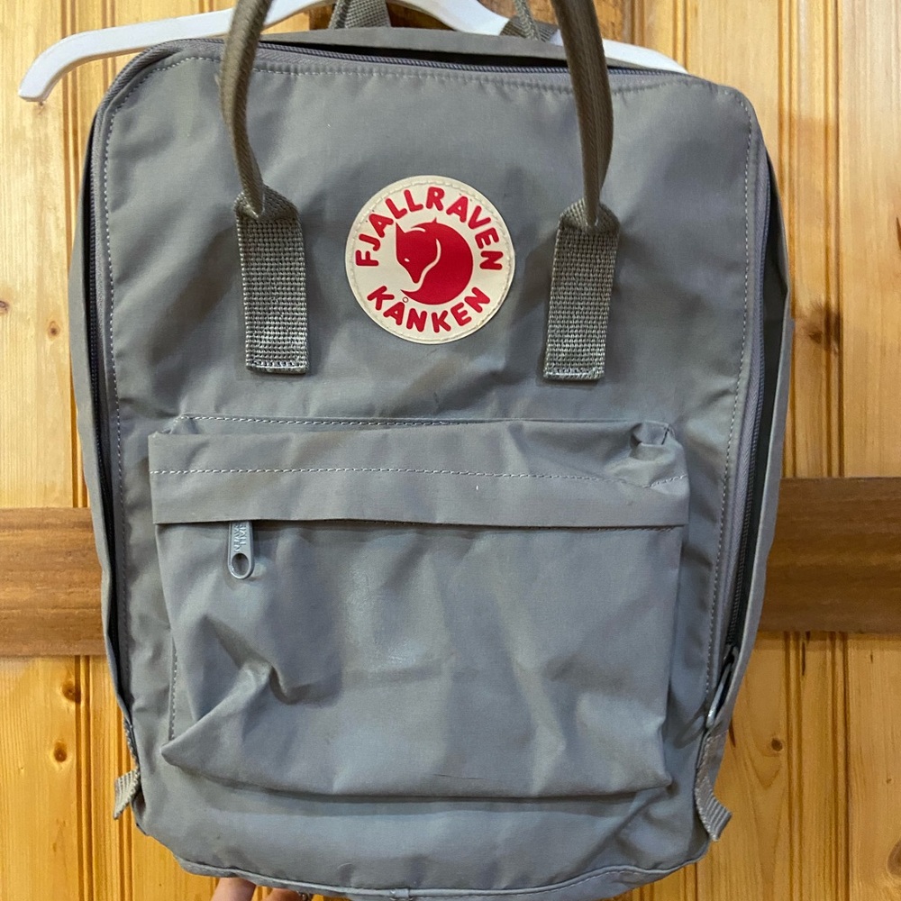Grey fjallraven backpack